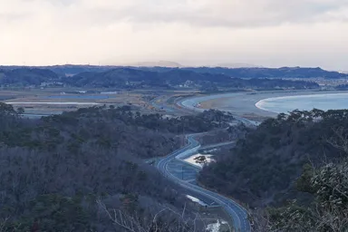 宮城の野蒜の整地された風景