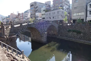 長崎の眼鏡橋のアーチ