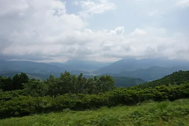 大分のやまなみハイウェイからの山並み