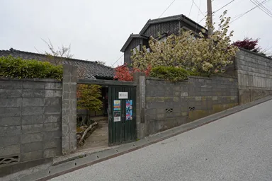 佐渡の民家の映画館のガシマシネマ