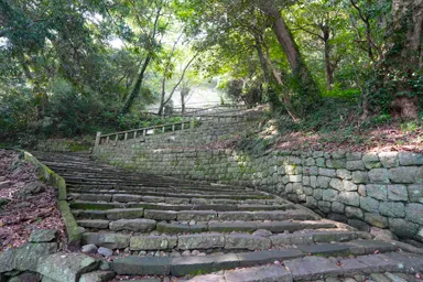 静岡の久能山東照宮の石段