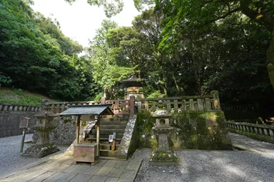 静岡の久能山東照宮の徳川家康のお墓