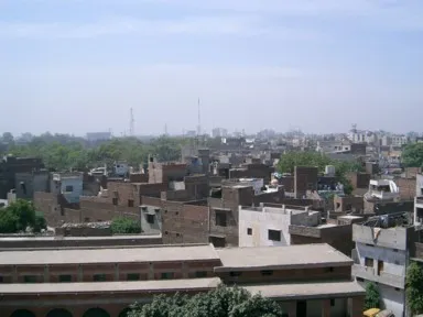 パキスタンの大都市ラホールを見下ろす景色